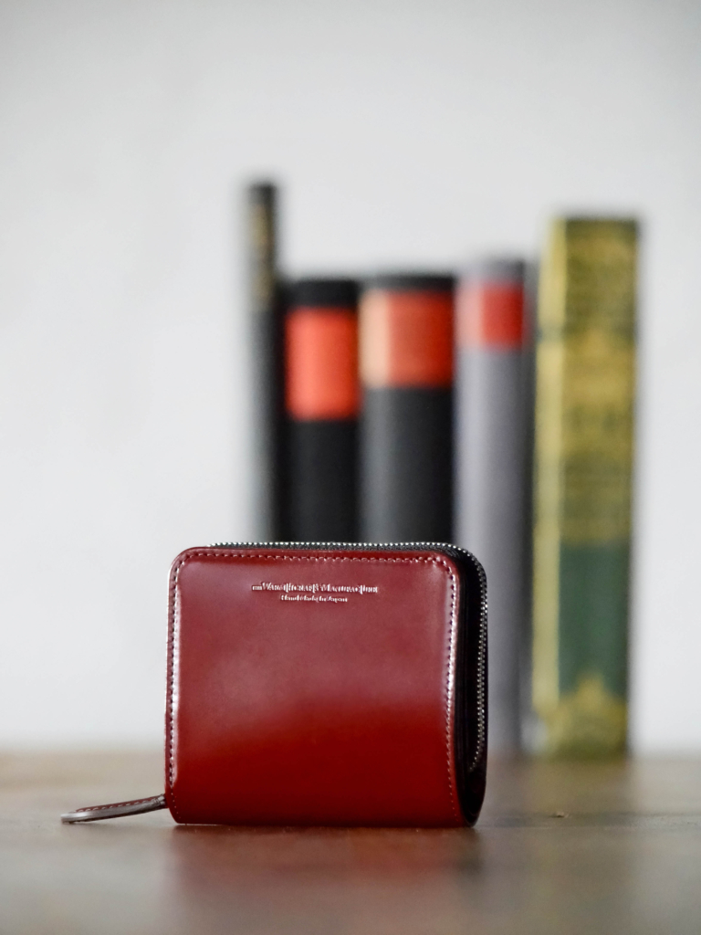 ZIPPED COMPACT WALLET2