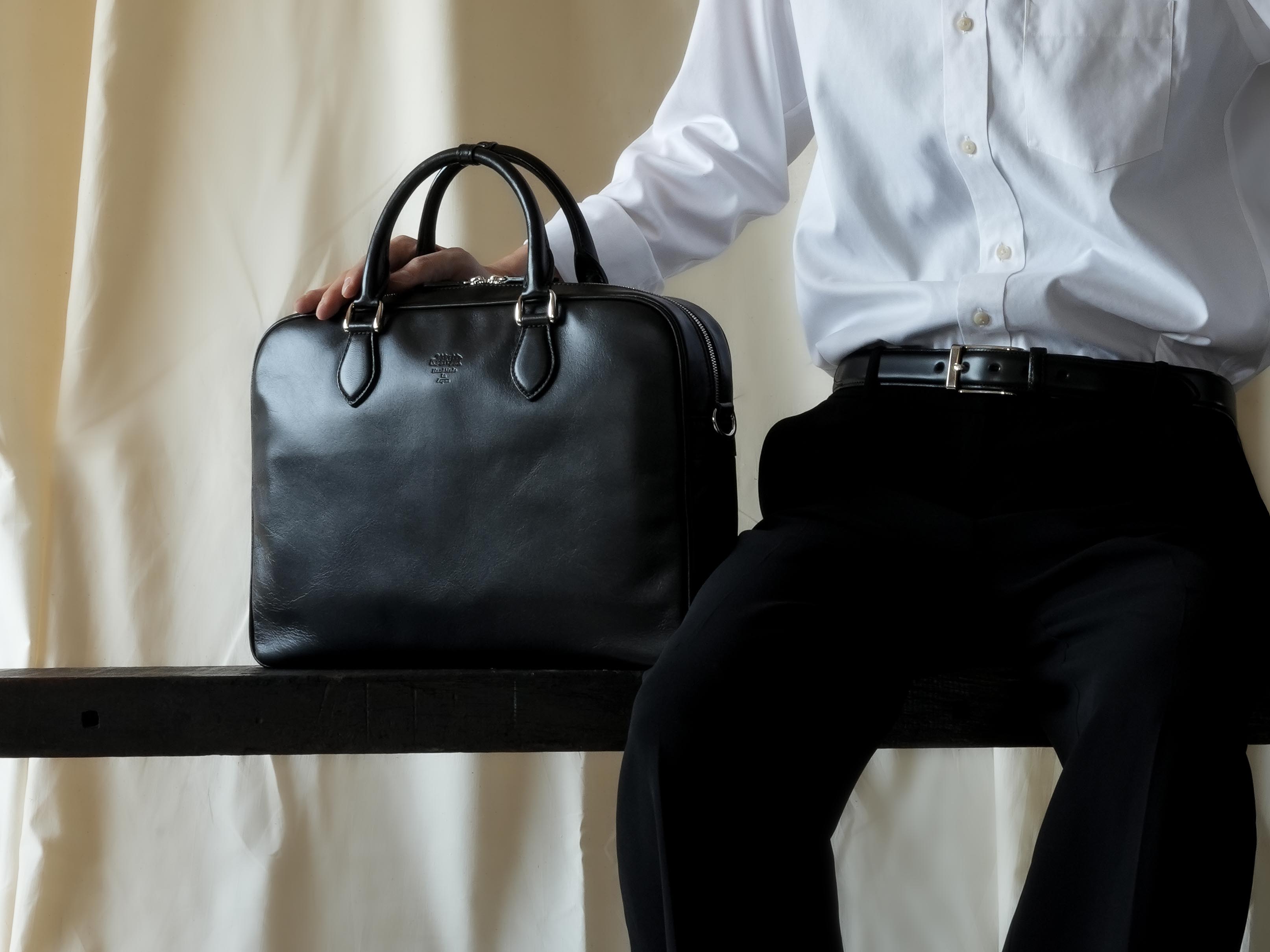 Briefcase -KAIROS-